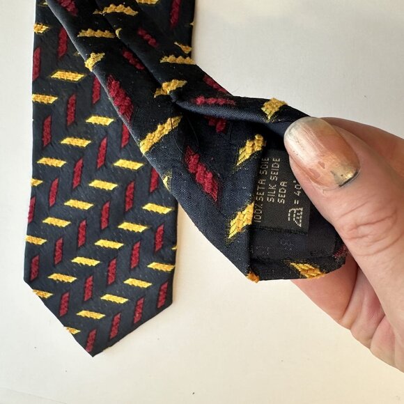 Ermenegildo Zegna Silk Neck Tie Red & Yellow Chevron Design Geometric Career - Picture 5 of 7